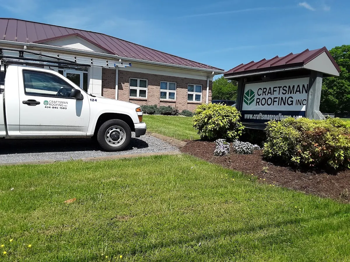 Quality Chimney Repair by experienced craftsmen in Tariffville Center